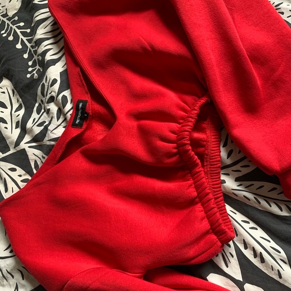 PrettyLittleThing Tops - Off the shoulder, cropped sweater